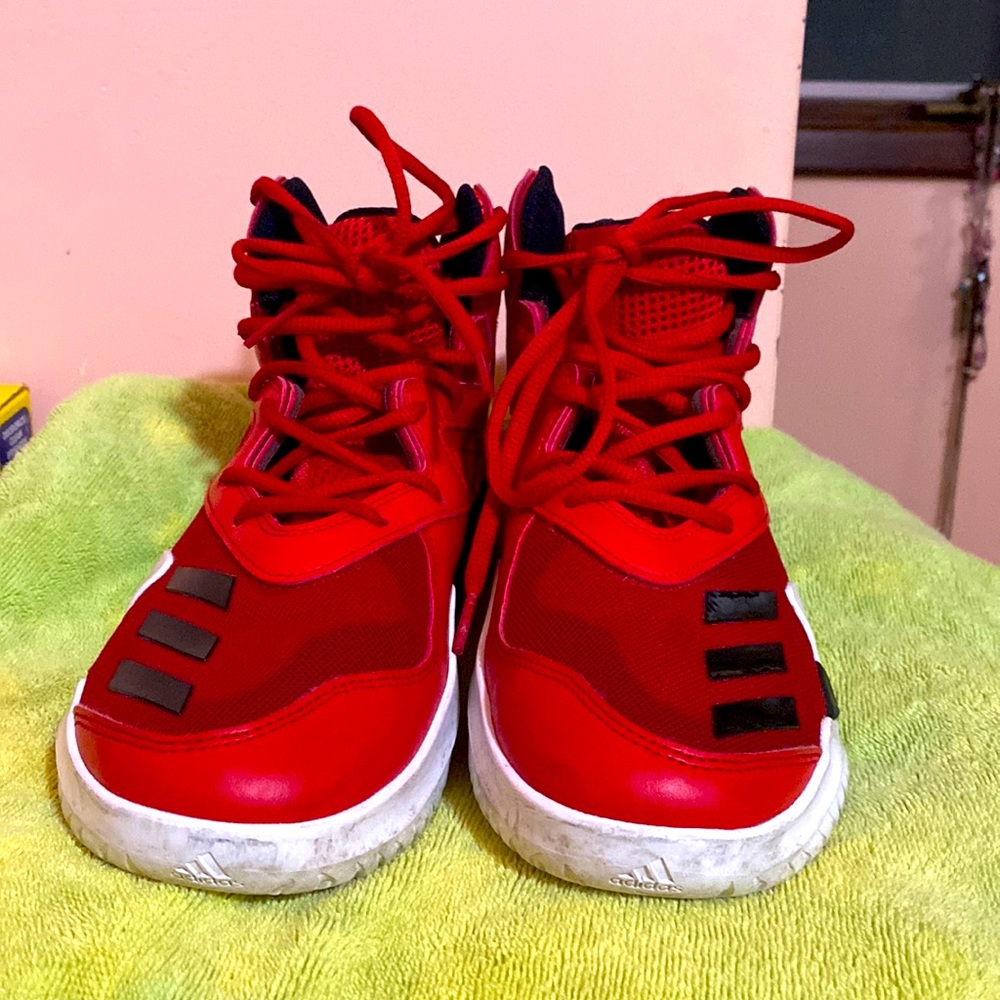 Adidas Adiprene+ boys basketball shoes; size 7